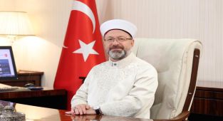 Diyanet, Kur'an-ı Kerim yakılmasını yargıya taşıyor
