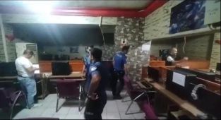 Diyarbakır merkezli 'Format' operasyonu