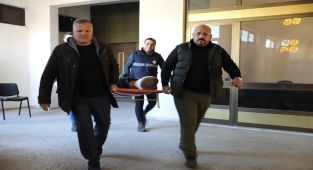 Efeler Belediyesi'nden gerçeği aratmayan deprem tatbikatı