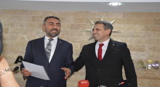 Eşin AK Parti’den aday adayı oldu