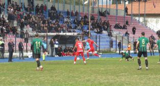 Eşin Group Sökespor: 2 Bornova FK: 2
