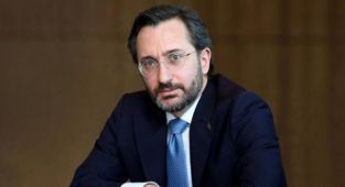 Fahrettin Altun'dan uyarı geldi!