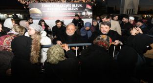 Hak-İş’ten Depremde Kaybettiklerimiz İçin Dua