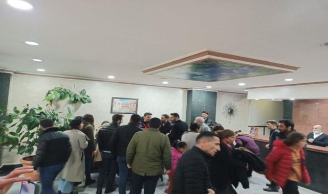 Hakkari’ye Bin 200 Depremzede Geldi