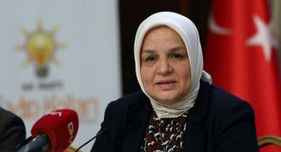 Kadınların Siyasette Aktif Rol Alması AK Parti ile Başladı