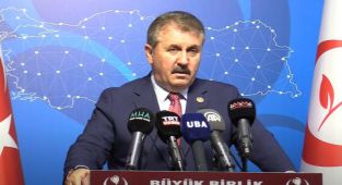 Mustafa Destici: ''Emeklilerimiz Hayat Şartlarına Ezdirilmemeli''