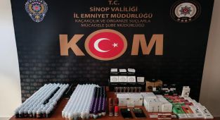 Sinop’ta bir iş yerinde çok sayıda gümrüksüz elektronik ürün ele geçirildi