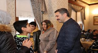 SU VE ULAŞIM VE SOSYAL MARKET İHTİYAÇLARI DEPREMZEDELERE ÜCRETSİZ
