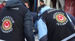 TIR DOLUSU KAÇAK EŞYAYA GÜMRÜK MUHAFAZA GEÇİT VERMEDİ