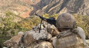 Van'da yapılan terör operasyonlarında 3 şüpheli yakalandı